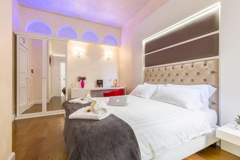 Piazza Venezia Luxury Suite Рим Экстерьер фото