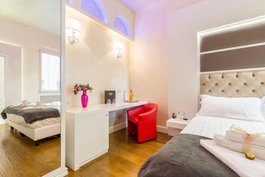 Piazza Venezia Luxury Suite Рим Экстерьер фото